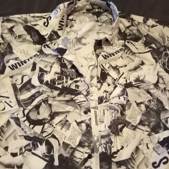 Men's Large Balenciaga Paris News clip Button up shirt - Picture 1 of 10